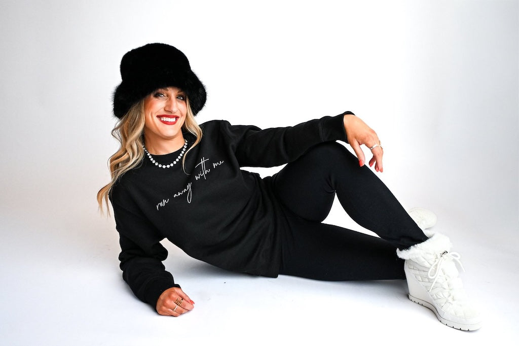 RUN AWAY WITH ME Oversized heavyweight sweatshirt
